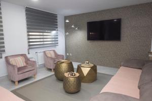 A television and/or entertainment centre at Casa Rivas