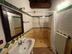 Zdjęcie z galerii obiektu Agriturismo Antico Castagno w mieście Montebibico