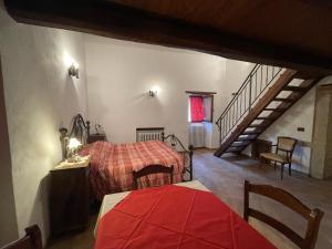 Zdjęcie z galerii obiektu Agriturismo Antico Castagno w mieście Montebibico