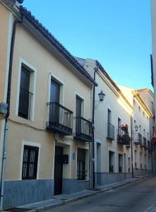 Gallery image of Casa Santa María 2 con jardín y barbacoa in Arévalo