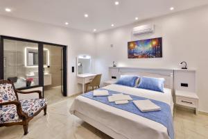 A bed or beds in a room at Villa Summery