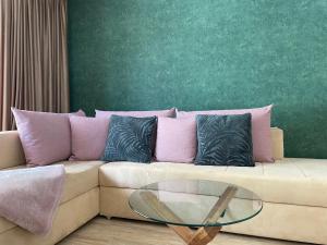 Posezení v ubytování Totina Apartments + 33 fotografií