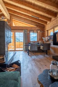 Posedenie v ubytovaní Mountain Chalet R