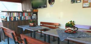 A seating area at Apartmenthotel Sithon