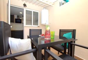 Posezení v ubytování Apartamento Bella Grau y Platja Gandia + 25 fotografií