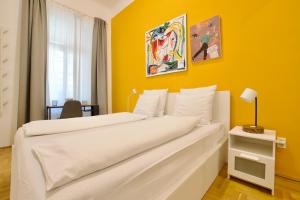 Posteľ alebo postele v izbe v ubytovaní Standard Apartment by Hi5 - St. King street 16.