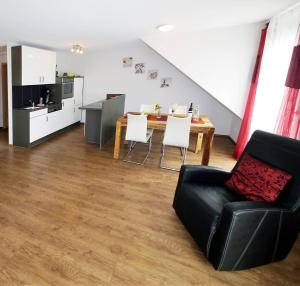 Fotografie z fotogalerie ubytování Exklusiv Ferienwohnung Bodensee v destinaci Uhldingen-Mühlhofen