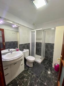 Koupelna v ubytování CasaTranquila + 28 fotografií