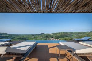 Loodusmaastik of the country house lähedal