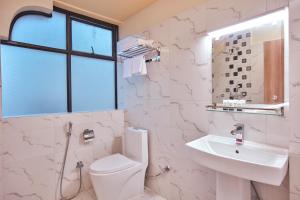 Bagno di The Samrat Palace - Luxury Hotel in Kathmandu