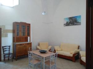 A seating area at Regina Elena Casa Vacanze Salento
