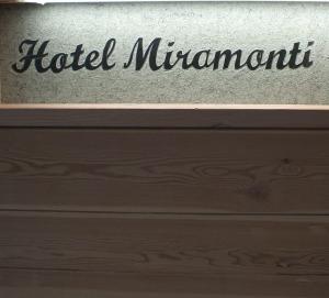Certifikát, hodnocení, plakát nebo jiný dokument vystavený v ubytování Hotel Miramonti