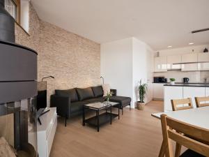 Kuchyň nebo kuchyňský kout v ubytování Exklusives Ferienhaus - Direkt am Neusiedler See + 33 fotografií