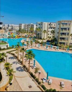 Vista de la piscina de Palm Lake Resort Folla Monastir/Sousse o d'una piscina que hi ha a prop