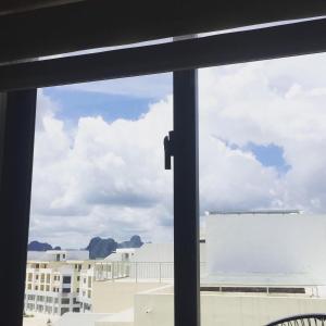 Gallery image of HANZ Ngan Giang Hotel in Ha Long +5 photos