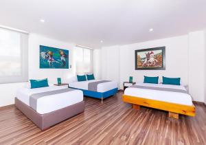 Hotel Basan Plaza客房内的一张或多张床位