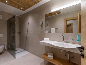 Appartements Schedererhausにあるバスルーム
