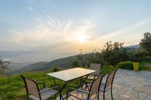 Fotografia z galérie ubytovania Pelion Villa Evzimthea, Secret Paradise amid Woods v destinácii Volos