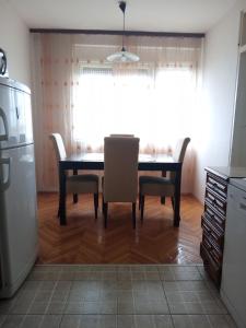 Foto dalla galleria di Apartmani Solidarnost a Leskovac