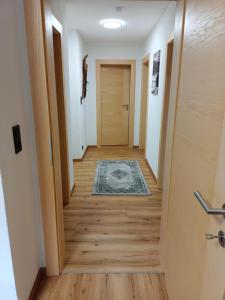 Zdjęcie z galerii obiektu Haus Felix w mieście Pettneu am Arlberg