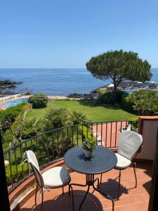 Foto dalla galleria di Giardino sul mare a Giardini Naxos