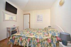 TV a/nebo společenská místnost v ubytování Apartment Plazza Rafailovici