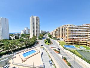 Bazén v ubytování Apartment Praia Rocha Tower Light nebo v jeho okolí