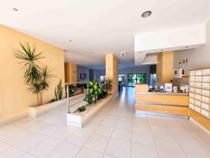 Vstupní hala nebo recepce v ubytování Apartment Praia Rocha Tower Light + 25 fotografií