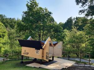 Budova, v ktorej sa ubytovanie bed & breakfast nachádza