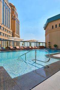 Bazén v ubytování Fairmont Nile City nebo v jeho okolí