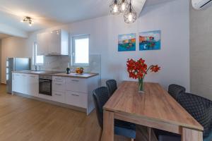 Kuchyňa alebo kuchynka v ubytovaní Apartment MARE