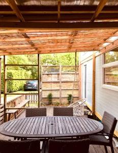 Fotografia z galérie ubytovania La cabane aux oiseaux v destinácii Meschers-sur-Gironde