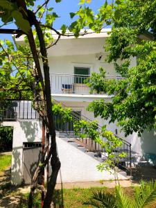 Imagen de la galería de Renata Holiday Apartments, en Ulcinj 39 fotos más