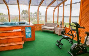 Fitness centrum a/nebo fitness zařízení v ubytování Waterside Inn