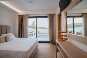 Postel nebo postele na pokoji v ubytování Villa Etoile + 37 fotografií