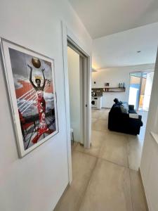 A kitchen or kitchenette at casa prima gardenia