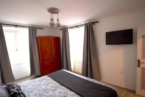 Postel nebo postele na pokoji v ubytování Phiros B&B