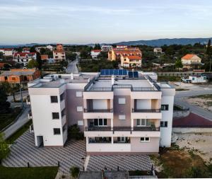 Budova, v ktorej sa apartmán nachádza