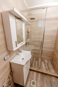 Gallery image of Bungalow Holiday in Pluzine