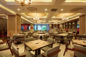 Restoran ili drugo mesto za obedovanje u objektu Sao Viet Nha Trang Hotel