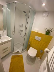 Et badeværelse på Homelike Prague Apartment