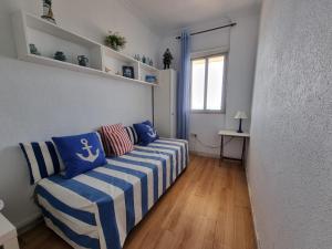Posteľ alebo postele v izbe v ubytovaní G&G Benalbeach Bil Bil Views