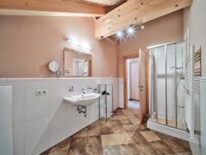 Koupelna v ubytování Berggasthof Bärnstatt