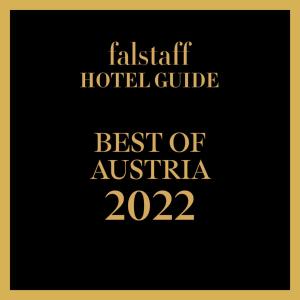 ein Plakat mit den Worten Festival Hotel Guide best of australia in der Unterkunft Romantikschlössl Loipersdorf Adults Only in Grieselstein