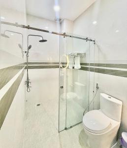 Koupelna v ubytování Khách Sạn Thiên Mỹ
