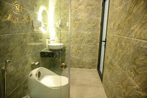 Koupelna v ubytování Khách Sạn Thiên Mỹ