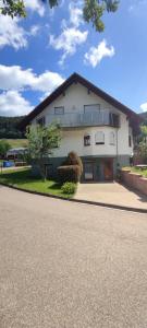 Budova, kde se apartmán nachází + 8 fotografií
