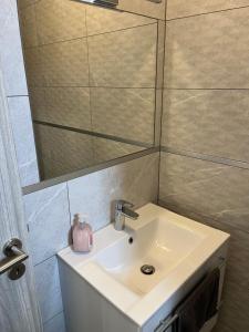 Koupelna v ubytování Rajczi Apartman