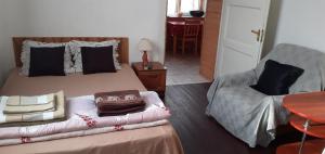 Uma cama ou camas num quarto em Villa Svalyavа