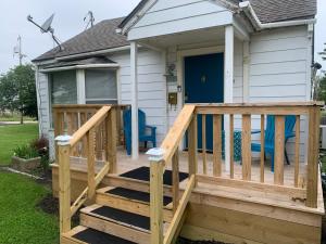 Casa con terraza de madera y porche en Cherry717, en Fairborn